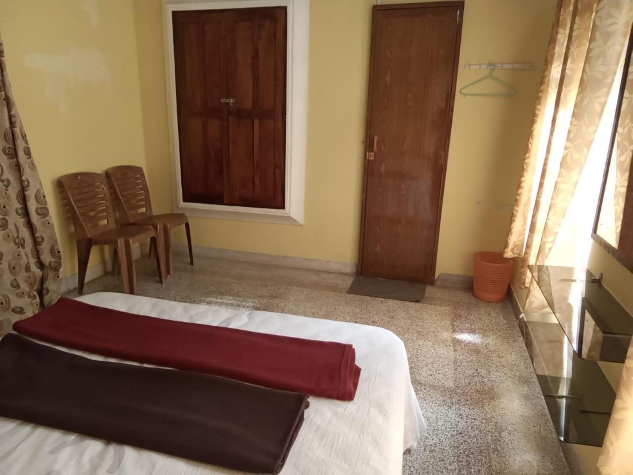 Ormayidam Residency Thiruvananthapuram Buitenkant foto